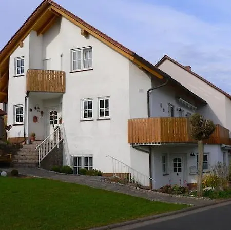 Gepflegte Ferienwohnung In Ruhiger Lage Бад-Киссинген Экстерьер фото